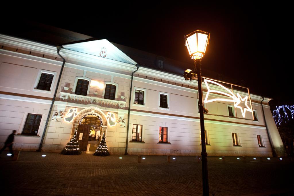 Zamek Królewski w Niepołomicach Niepołomice Exterior foto